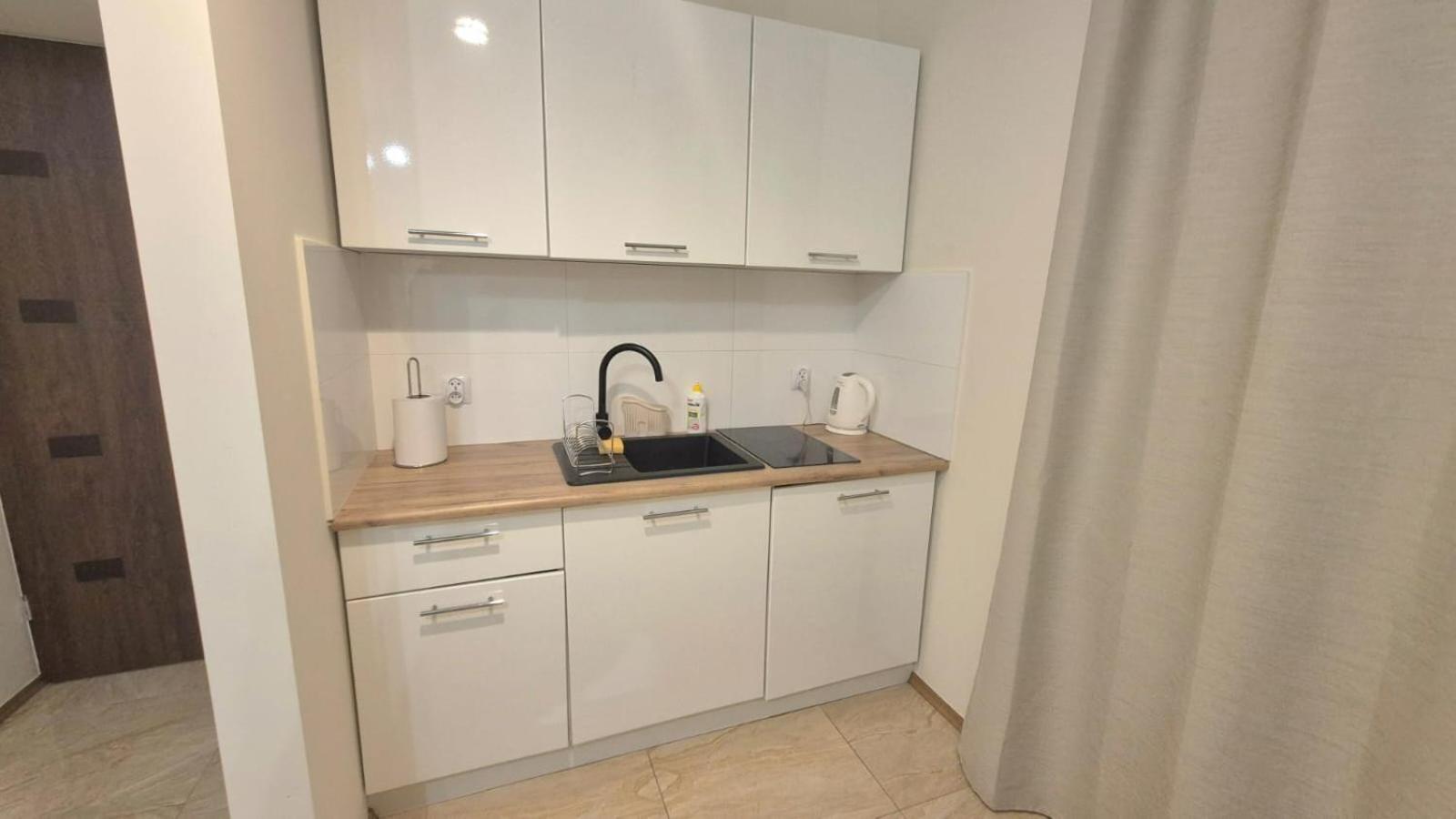 Topolowa Apartament Z Klimatem- Topolowa/Rynek/Pkp Krakkó Kültér fotó