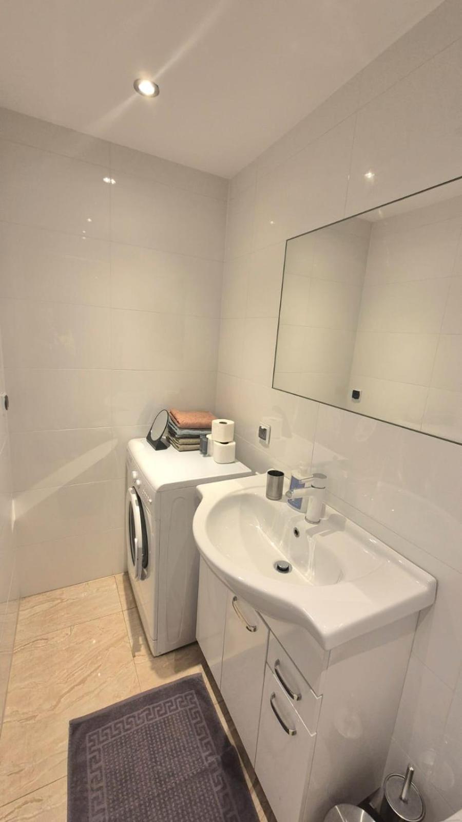 Topolowa Apartament Z Klimatem- Topolowa/Rynek/Pkp Krakkó Kültér fotó