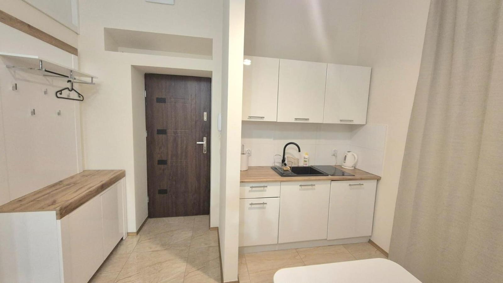 Topolowa Apartament Z Klimatem- Topolowa/Rynek/Pkp Krakkó Kültér fotó